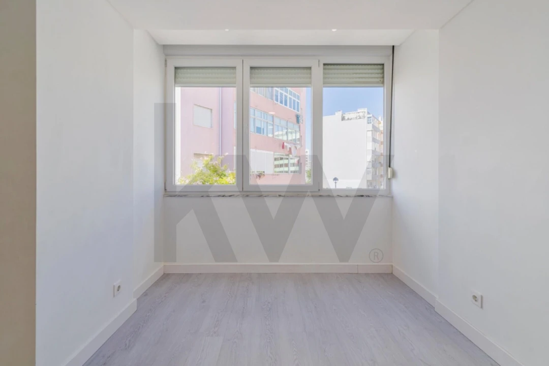 Apartamento T2 para Venda em União das Freguesias de Setúbal Foto 11
