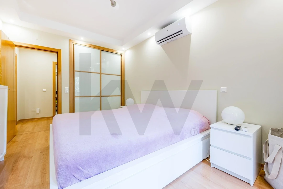 Apartamento T2 para Venda em Santo António dos Cavaleiros e Frielas Foto 20