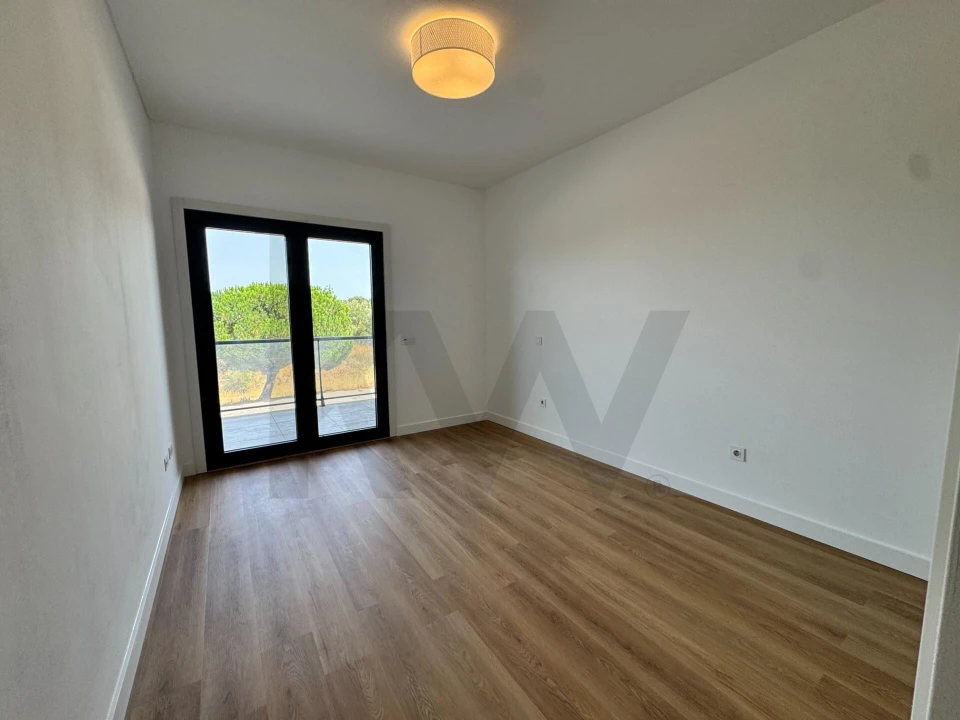 Apartamento T1 para Arrendamento em Seixal, Arrentela e Aldeia de Paio Pires Foto 13