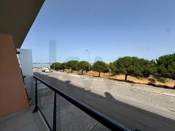 Apartamento T1 para Arrendamento em Seixal, Arrentela e Aldeia de Paio Pires