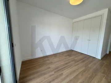 Apartamento T1 para Arrendamento em Seixal, Arrentela e Aldeia de Paio Pires