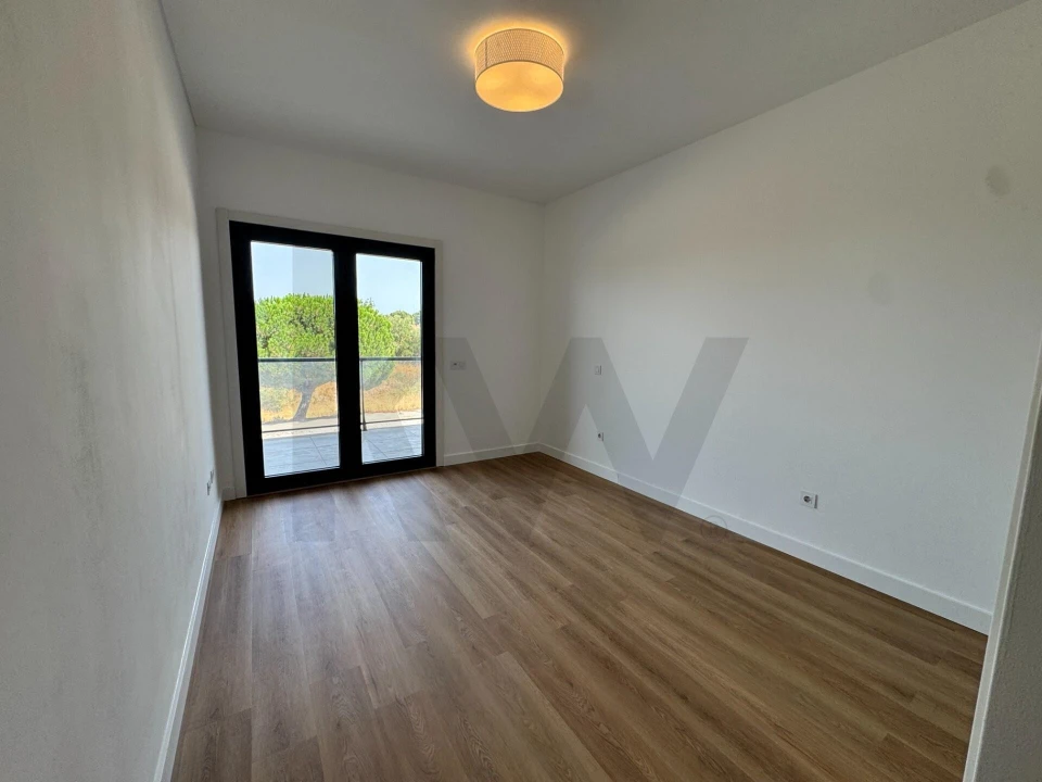 Apartamento T1 para Arrendamento em Seixal, Arrentela e Aldeia de Paio Pires Foto 9