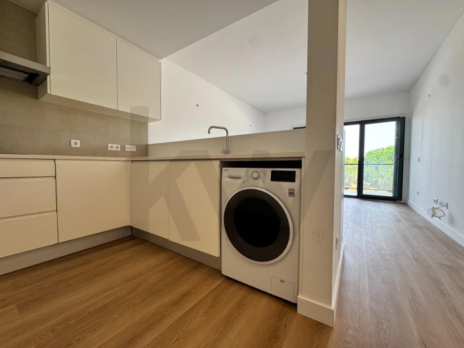 Apartamento T1 para Arrendamento em Seixal, Arrentela e Aldeia de Paio Pires Foto 7