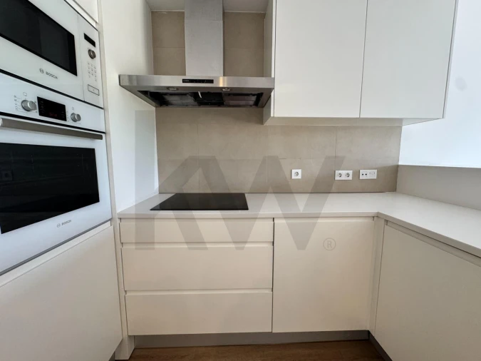 Apartamento T1 para Arrendamento em Seixal, Arrentela e Aldeia de Paio Pires Foto 4