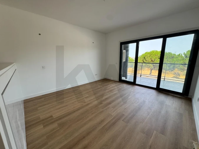 Apartamento T1 para Arrendamento em Seixal, Arrentela e Aldeia de Paio Pires Foto 3