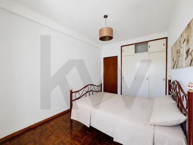 Apartamento T2 para Venda em Peniche Foto 11