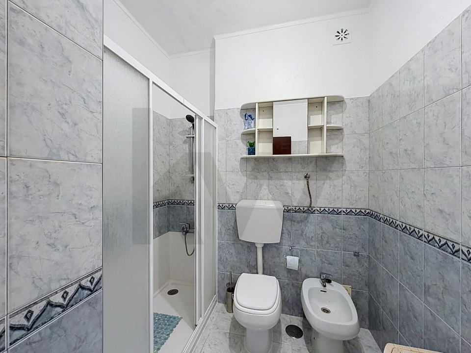 Apartamento T2 para Venda em Peniche Foto 17