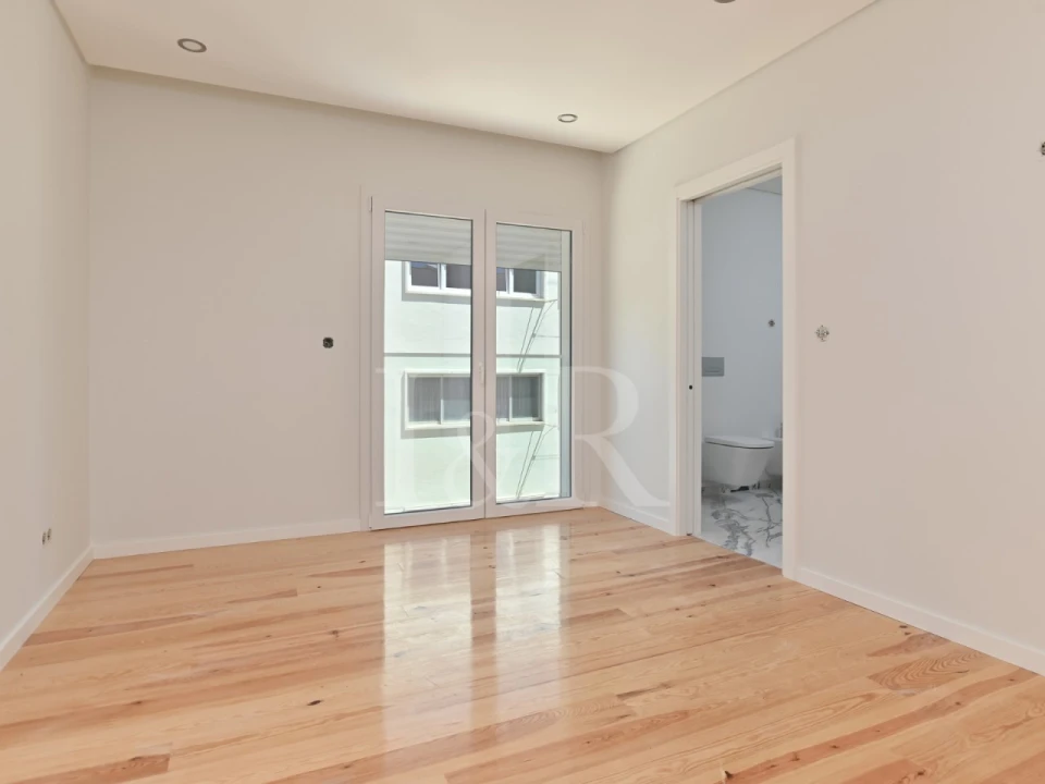 Apartamento T4 para Venda em Cascais e Estoril Foto 16