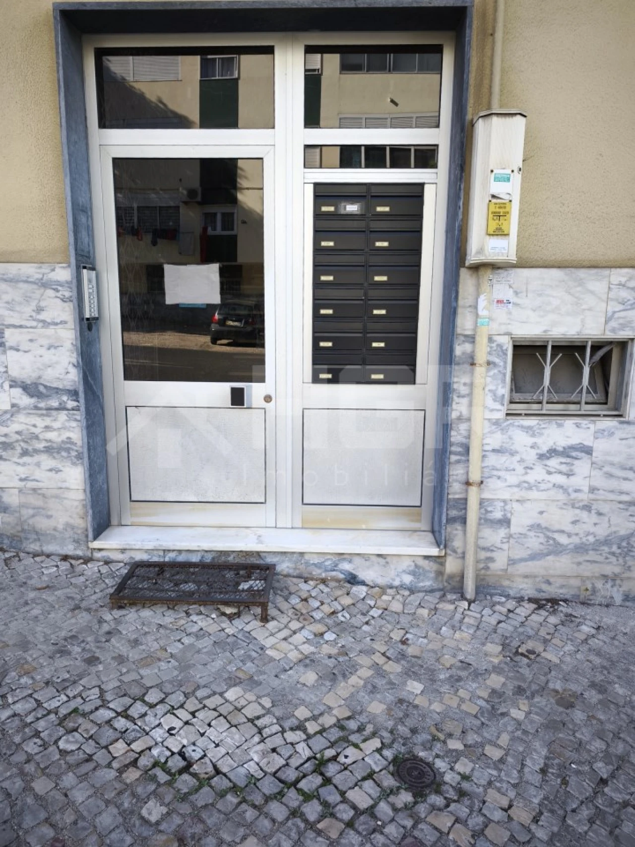 Apartamento T2 para Venda em Setubal (São Sebastião) Foto 2