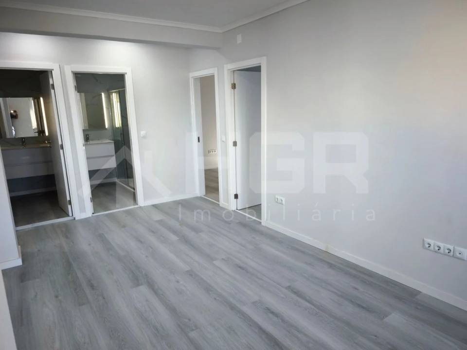Apartamento T2 para Venda em Setubal (São Sebastião) Foto 17