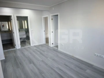 Apartamento T2 para Venda em Setubal (São Sebastião)
