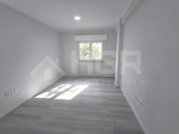 Apartamento T2 para Venda em Setubal (São Sebastião)