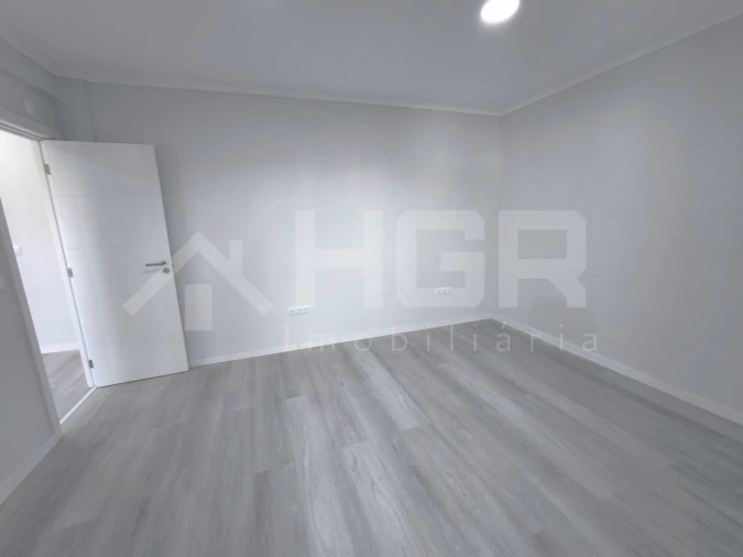 Apartamento T2 para Venda em Setubal (São Sebastião) Foto 28