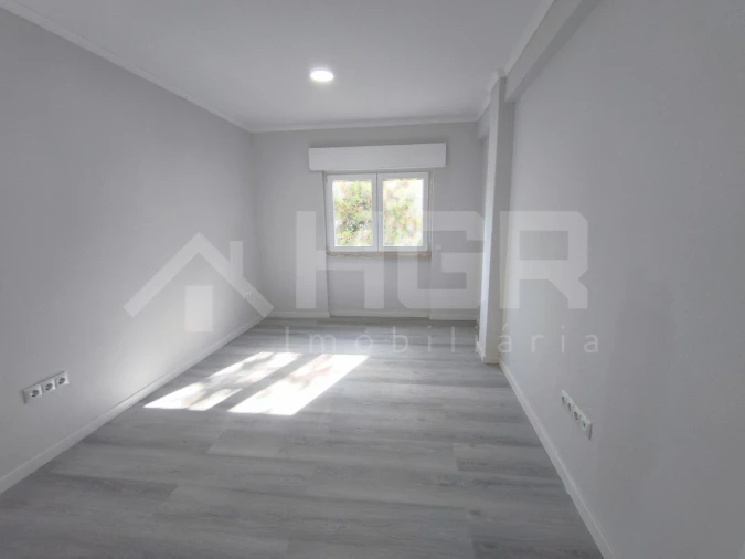 Apartamento T2 para Venda em Setubal (São Sebastião) Foto 29