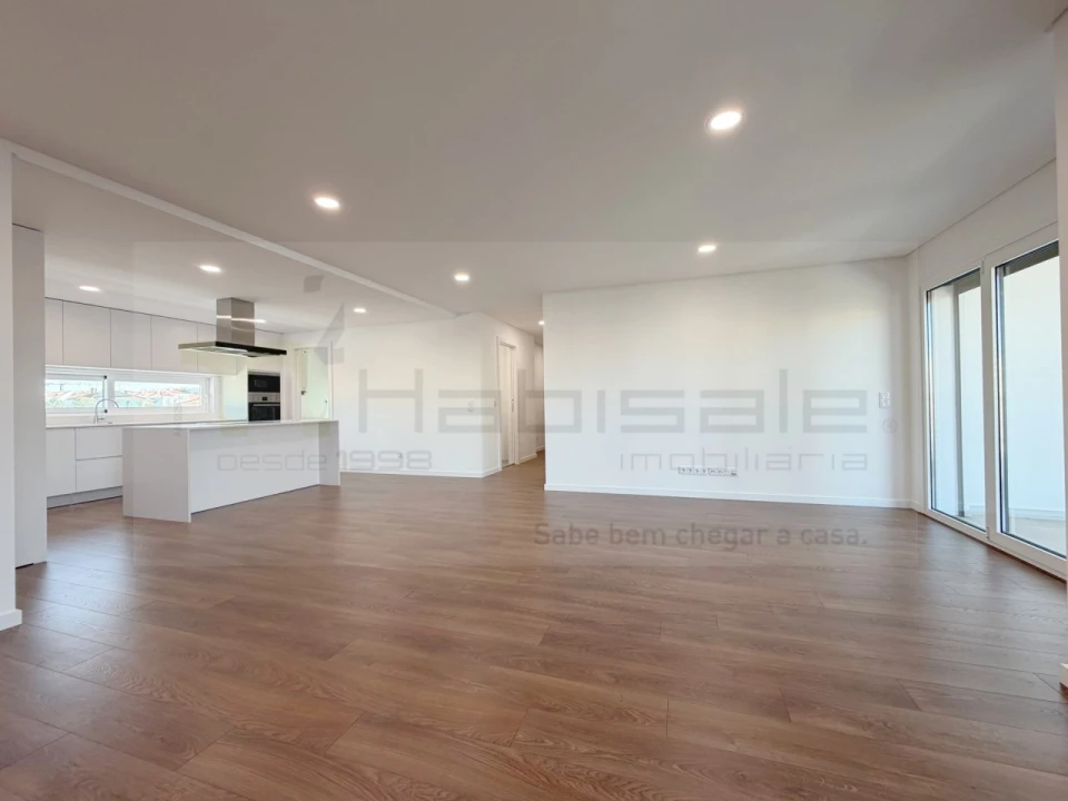 Apartamento T3 para Venda em Alcabideche Foto 4