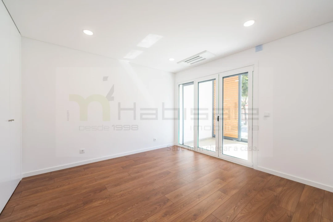 Apartamento T3 para Venda em Alcabideche Foto 14