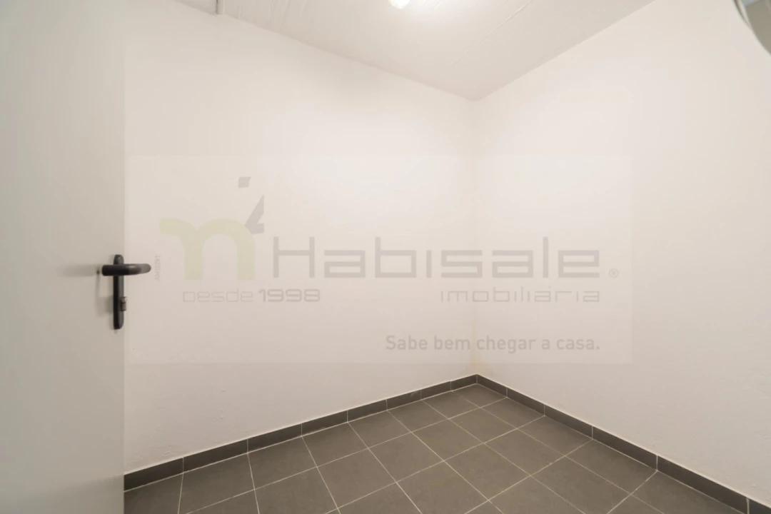 Apartamento T3 para Venda em Alcabideche Foto 23