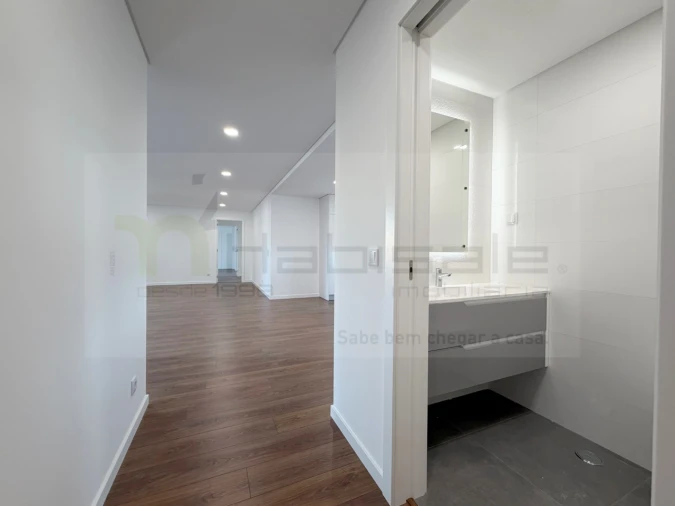 Apartamento T3 para Venda em Alcabideche Foto 10