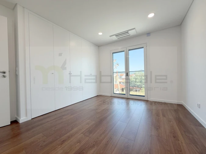 Apartamento T3 para Venda em Alcabideche Foto 13
