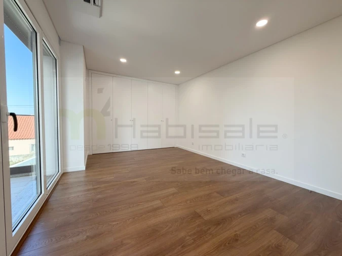 Apartamento T3 para Venda em Alcabideche Foto 17