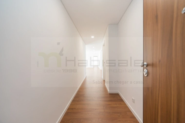Apartamento T3 para Venda em Alcabideche Foto 8