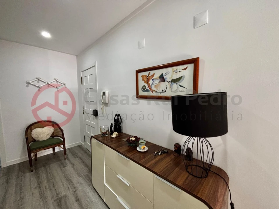 Apartamento T2 para Venda em Corroios Foto 9
