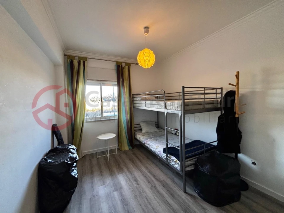 Apartamento T2 para Venda em Corroios Foto 17