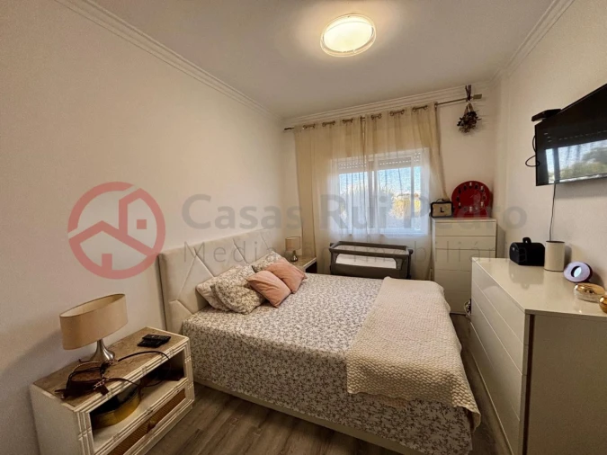 Apartamento T2 para Venda em Corroios Foto 12