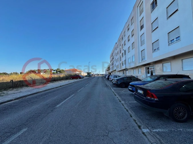 Apartamento T2 para Venda em Corroios Foto 21