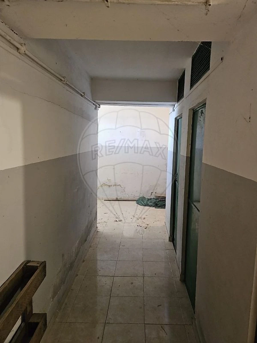Armazém para Venda em União das Freguesias de Setúbal Foto 2