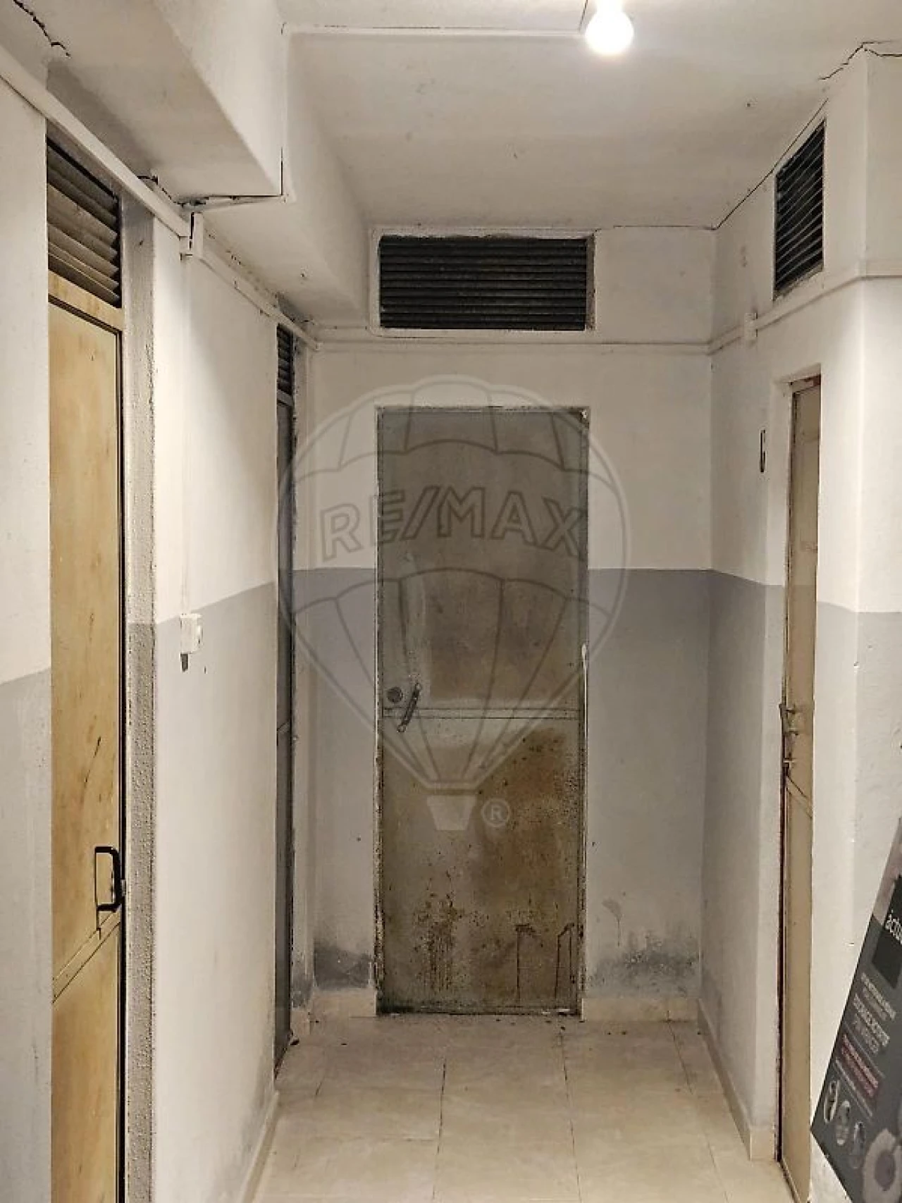 Armazém para Venda em União das Freguesias de Setúbal Foto 1