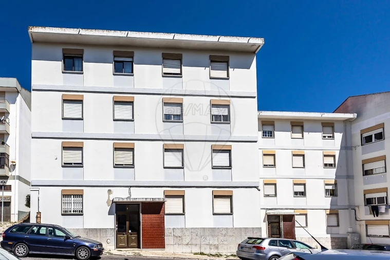 Apartamento T3 para Venda em Ramada e Caneças Foto 19