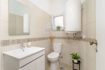 Moradia T5 para Venda em Azeitão (São Lourenço e São Simão)