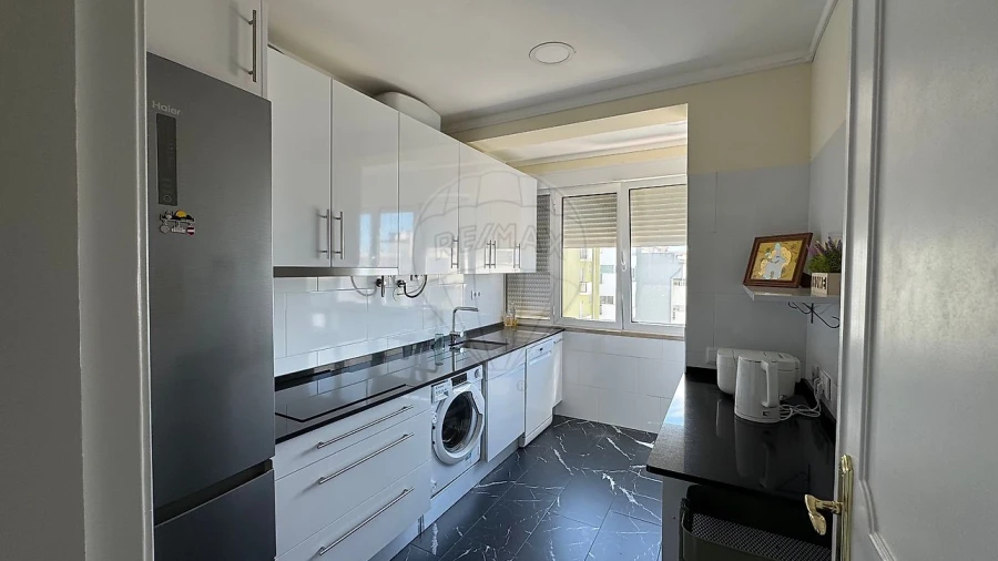 Apartamento T2 para Arrendamento em Oeiras e São Julião da Barra, Paço de Arcos e Caxias