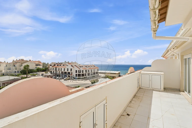 Apartamento T2 para Venda em Lourinhã e Atalaia Foto 18