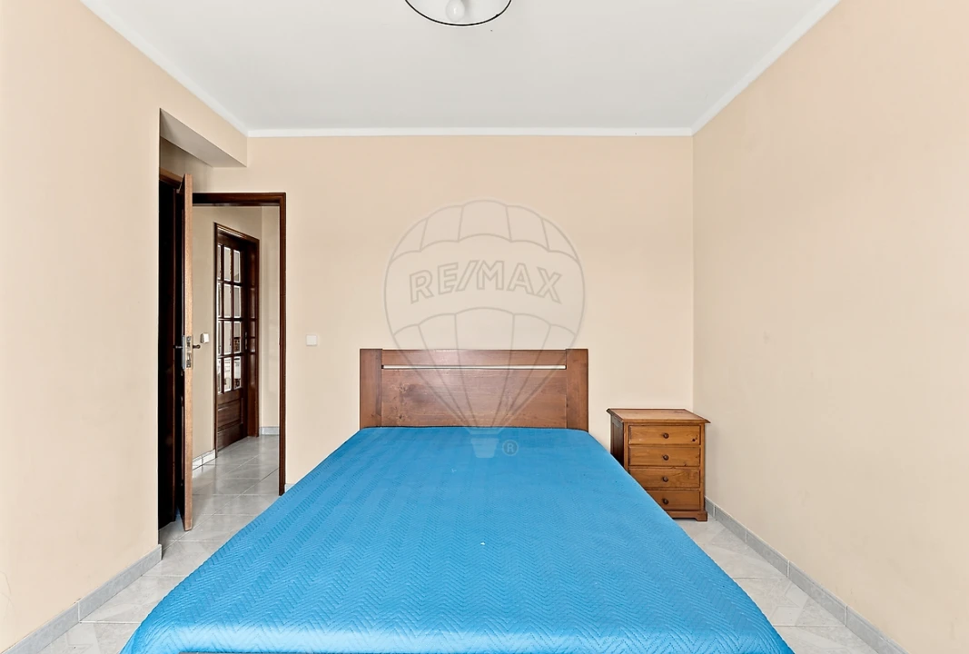 Apartamento T2 para Venda em Lourinhã e Atalaia Foto 20