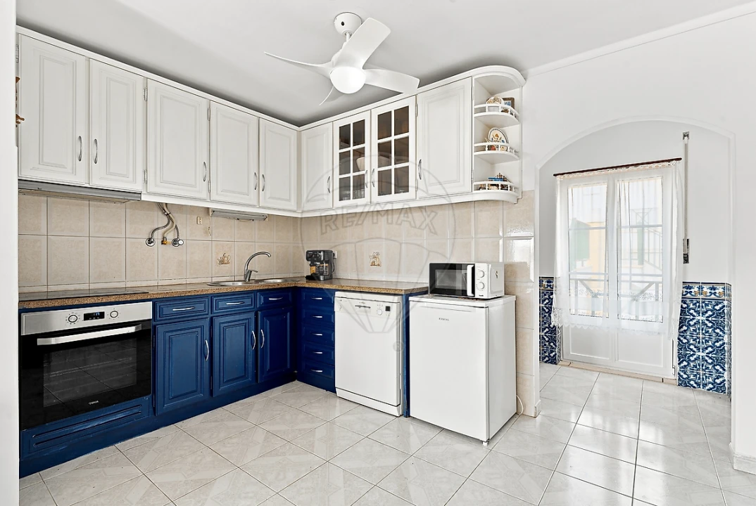 Apartamento T2 para Venda em Lourinhã e Atalaia Foto 6