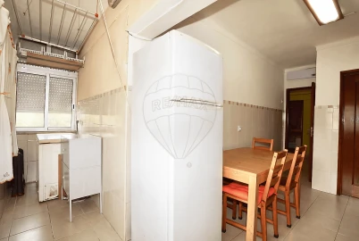 Apartamento T2 para Venda em Alhandra, São João dos Montes e Calhandriz