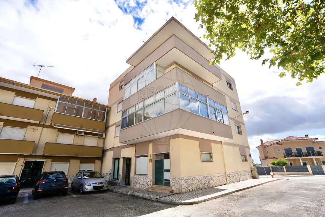 Apartamento T2 para Venda em Alhandra, São João dos Montes e Calhandriz Foto 1