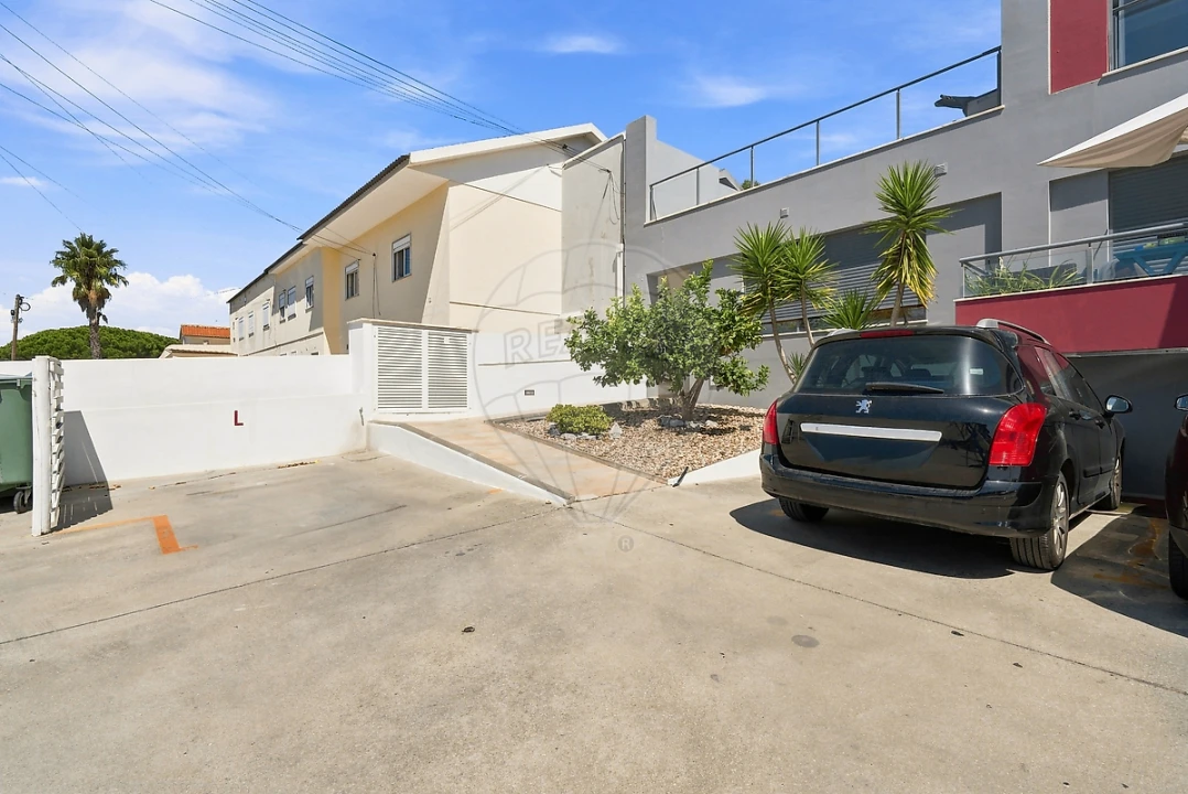 Apartamento T3 para Venda em Santa Maria, São Pedro e Matacães Foto 35
