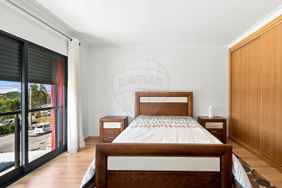 Apartamento T3 para Venda em Santa Maria, São Pedro e Matacães