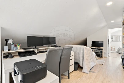 Apartamento T3 para Venda em Santa Maria, São Pedro e Matacães