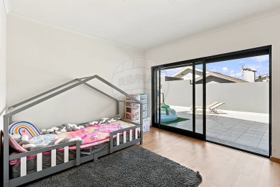 Apartamento T3 para Venda em Santa Maria, São Pedro e Matacães