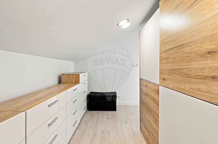 Apartamento T3 para Venda em Santa Maria, São Pedro e Matacães Foto 15
