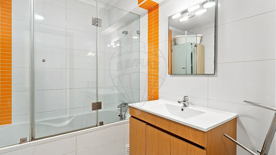 Apartamento T3 para Venda em Santa Maria, São Pedro e Matacães