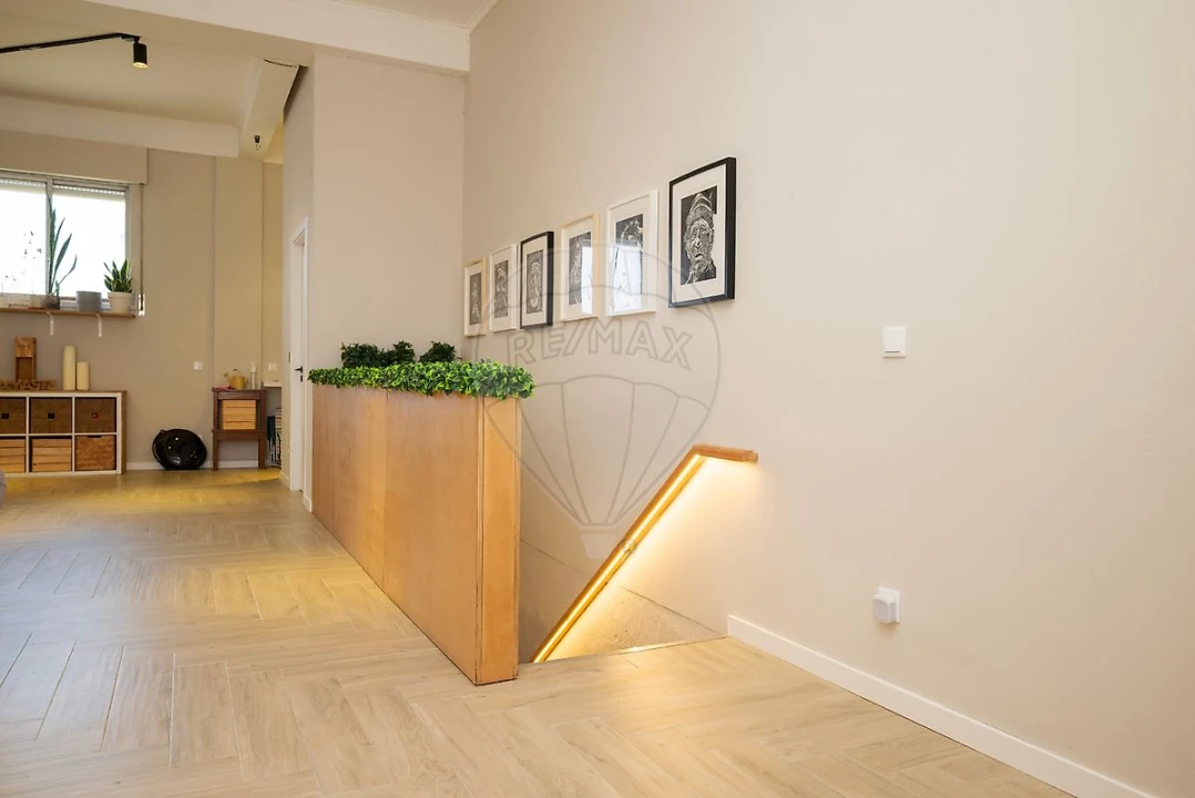Apartamento T3 para Venda em Queluz e Belas Foto 9