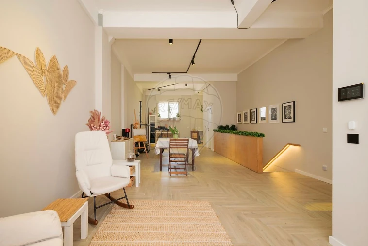 Apartamento T3 para Venda em Queluz e Belas Foto 3