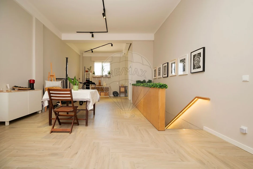 Apartamento T3 para Venda em Queluz e Belas Foto 5