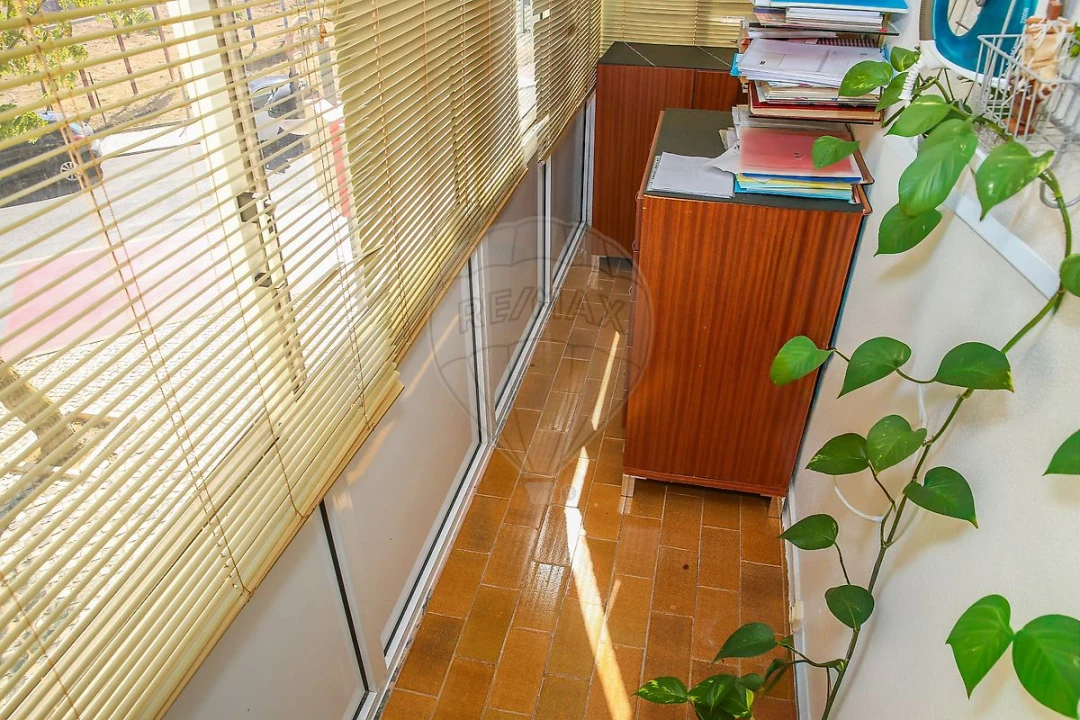 Apartamento T3 para Venda em Carregado e Cadafais Foto 30