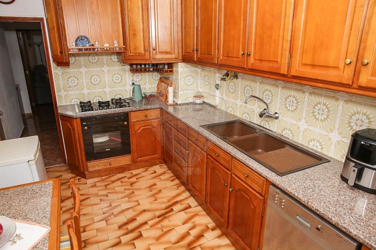 Apartamento T3 para Venda em Carregado e Cadafais Foto 5
